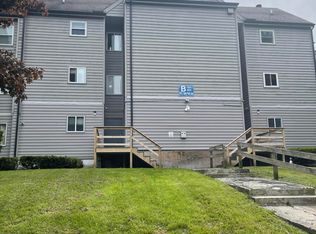 185 E Valley Point Ln #B102, Claysburg, PA