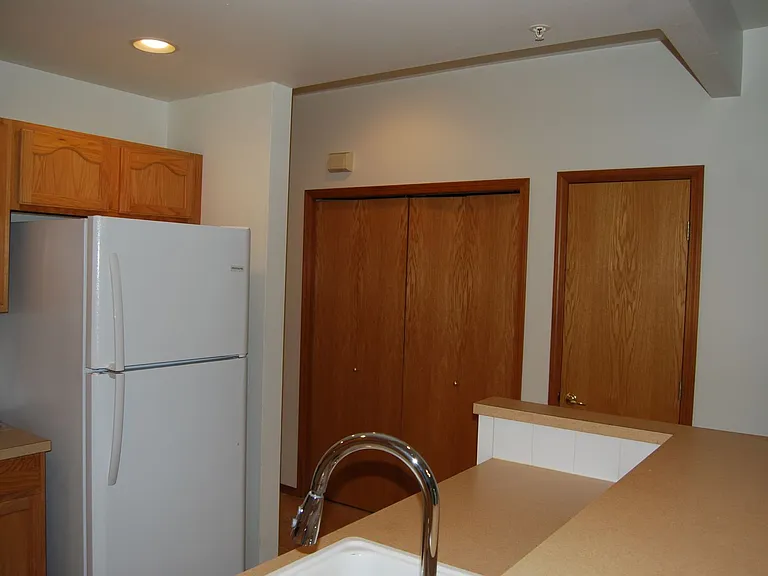 418 17th St SE #6C — Photo 9