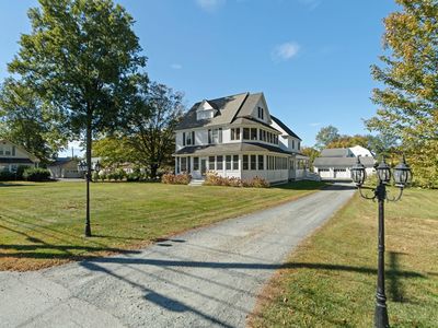 137 North Main Street, West Lebanon, NH, 03784