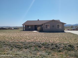 2415 W Sherry Dr, Paulden, AZ 86334