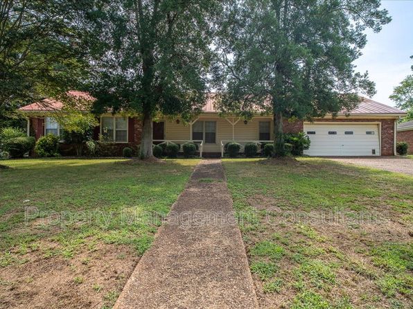2524 Chickasaw Dr