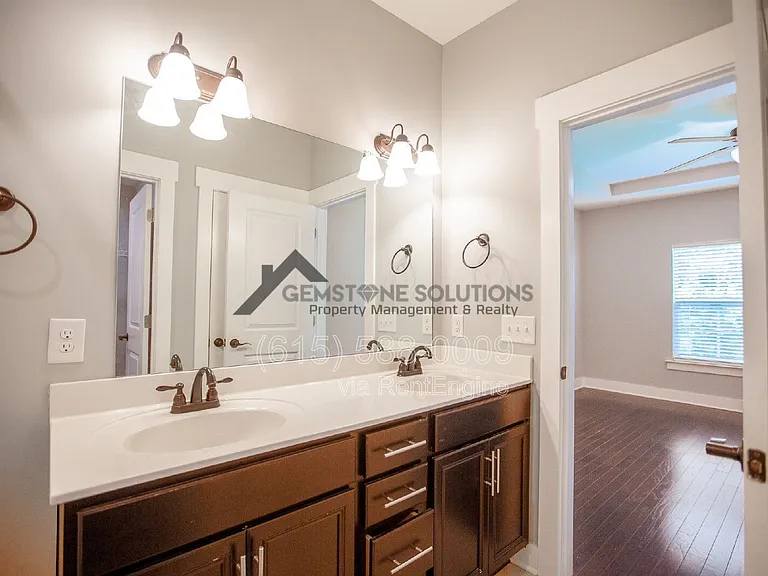 1041 Honey Bush Cir — Photo 27