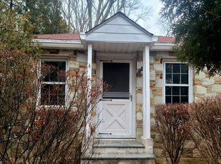 370 Eggerts Crossing Rd, Lawrence Township, NJ 08648