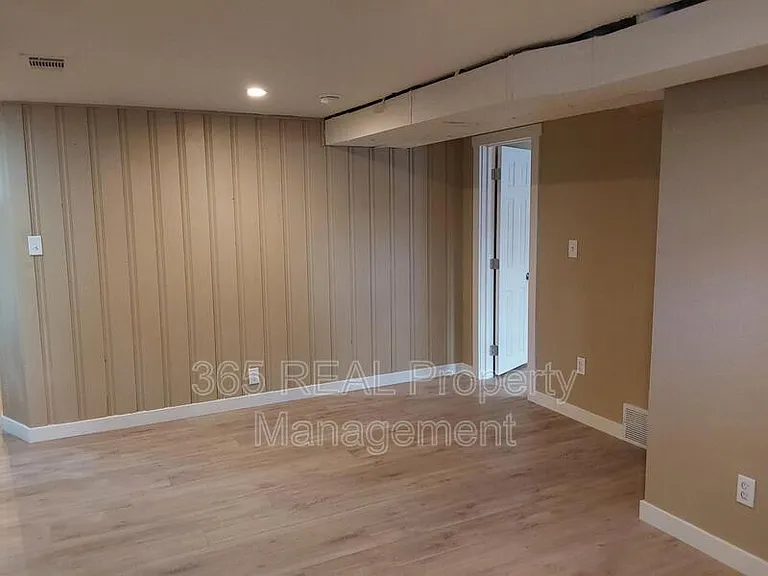 1417 12th Ave — Photo 19