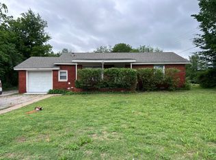 1301 S Berry Rd, Norman, OK 73072