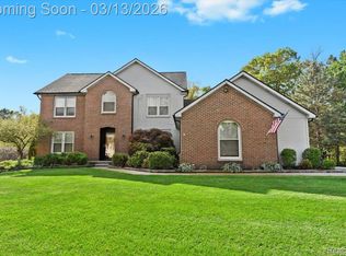 10146 Newfound Gap, Brighton, MI 48114