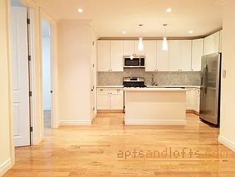 Rented by aptsandlofts.com