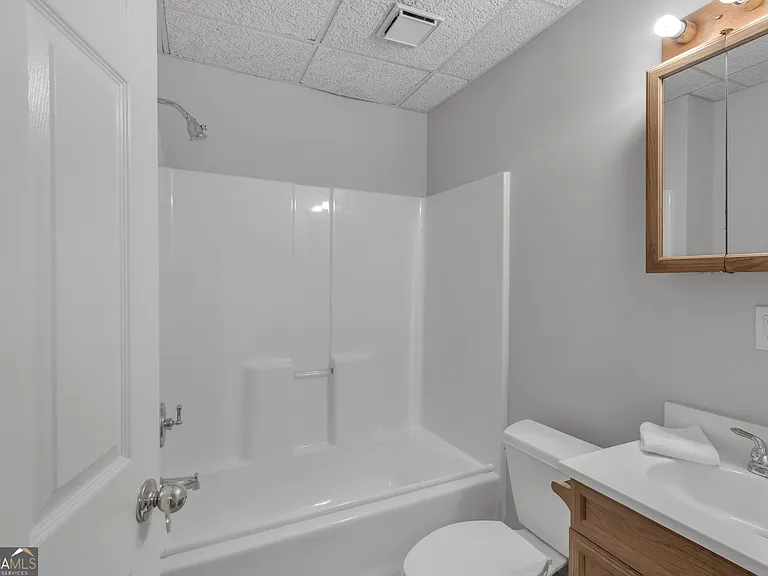 3633 Elinburg Cove Trl — Photo 23