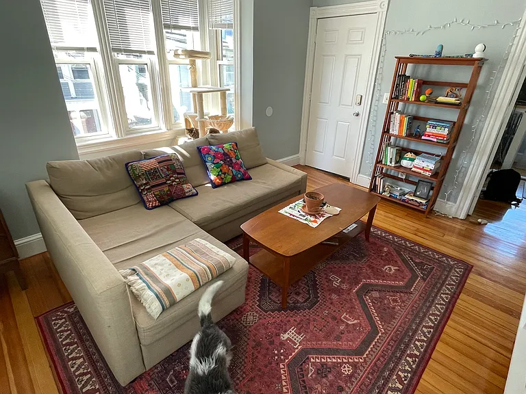 117 Hanover St #2 — Photo 4