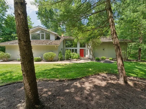 366 Trillium Gln, Aurora, OH 44202