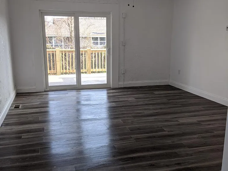 132 Maryville Cir #1 — Photo 3