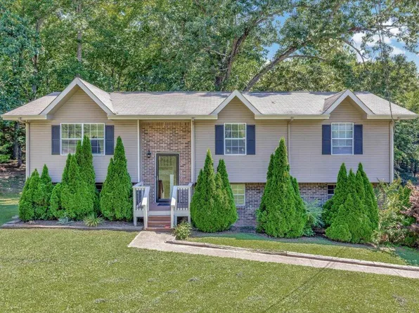 7701 Farmwood Ln, Harrison, TN 37341