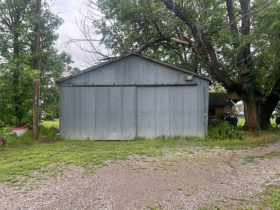 2nd image of 1456 W 540th Avenue