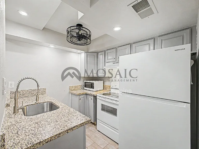 461 W Holmes Ave #147 — Photo 10