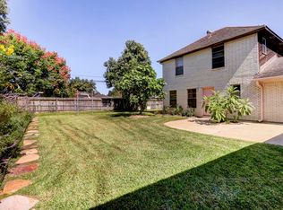 8414 Edgemoor Dr, Houston, TX 77036