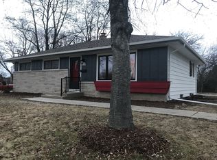 W149N6288 Mineola Dr, Menomonee Falls, WI 53051