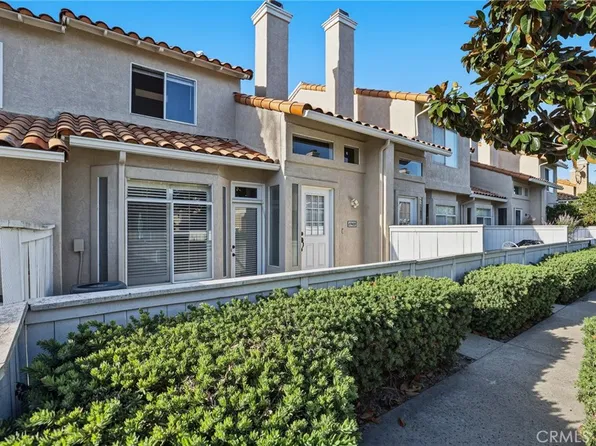 27422 Iris Ave, Mission Viejo, CA 92692