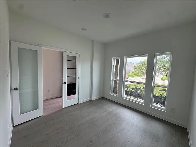 6423 Green Pedal Ln — Photo 5