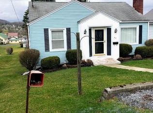 68 W 6th Ave, Everett, PA 15537