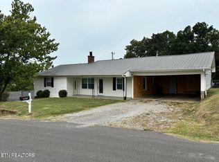1410 Pine Ridge Rd, Seymour, TN 37865
