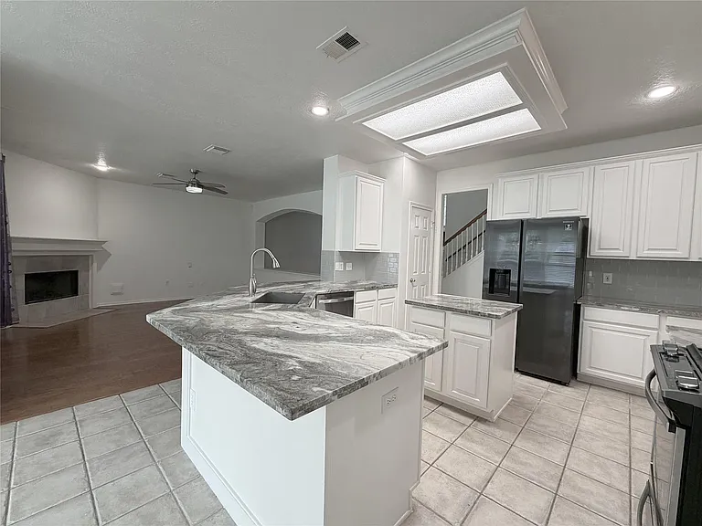 12238 Ashford Valley Dr — Photo 15