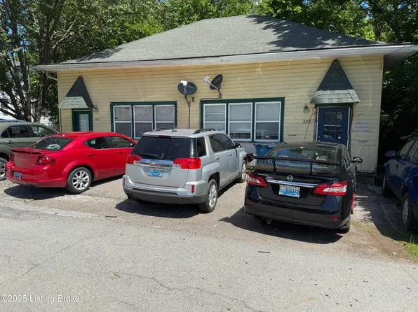 307-309 E Main St, Simpsonville, KY 40067