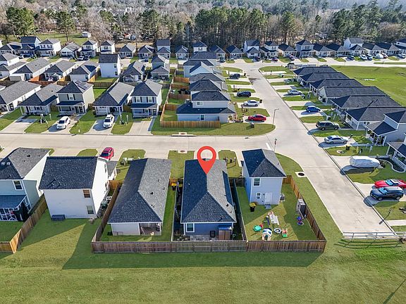4th image of 16511 Colleen Place