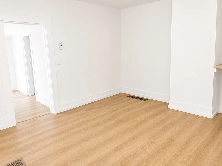 122 N 22nd St #1 — Photo 4