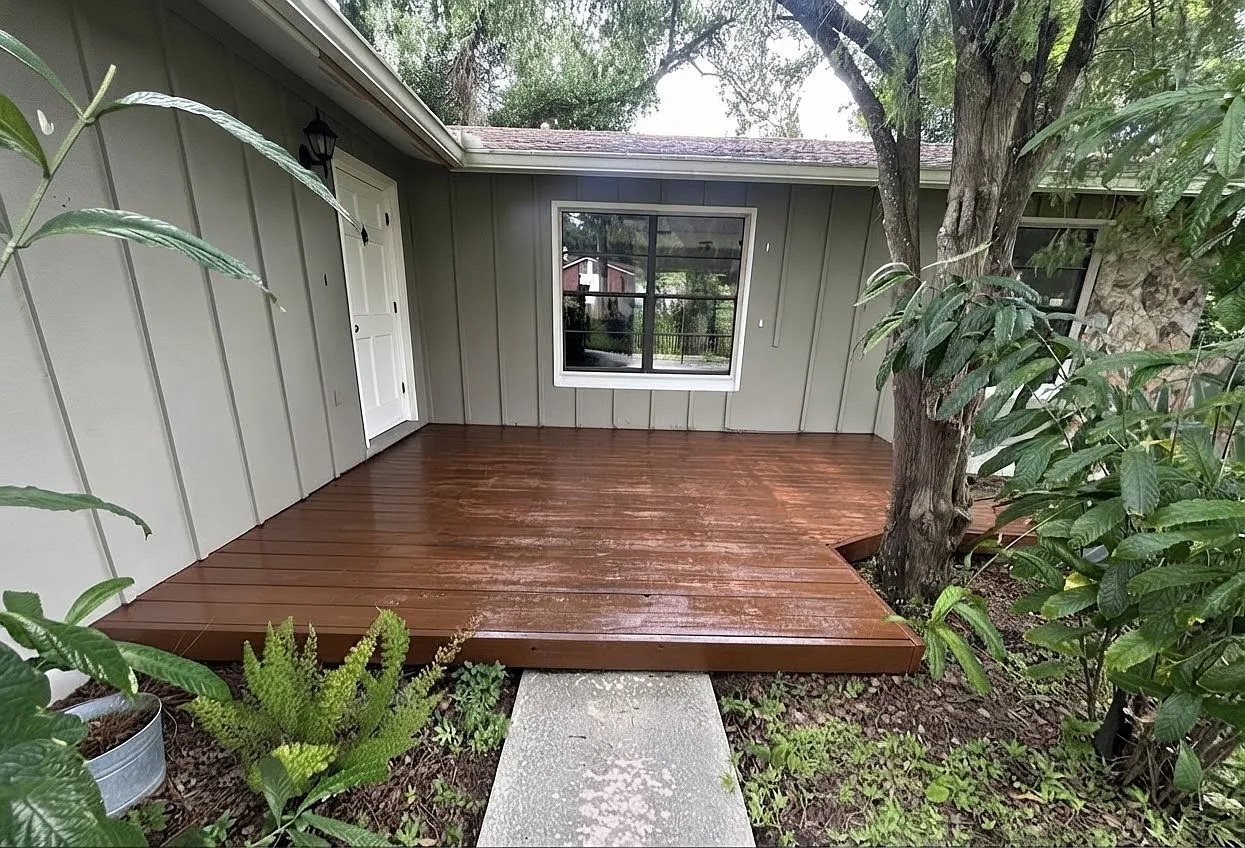 730 Anderson St — Photo 1