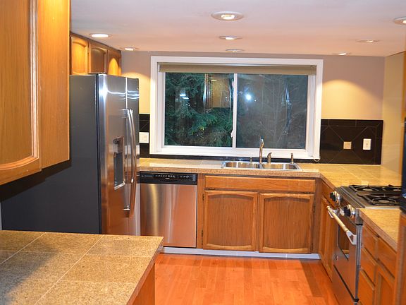 4th image of 17212 197th Ave NE