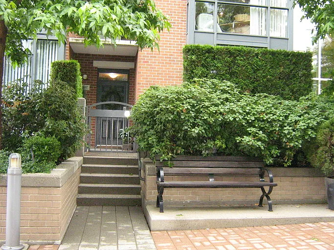 1427 W 6th Ave #1427