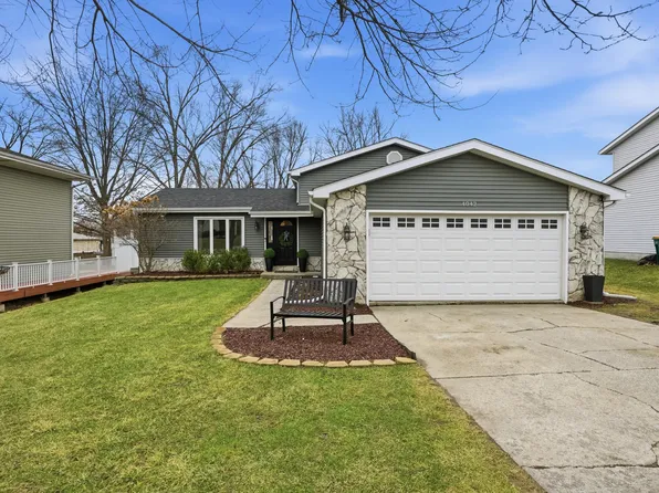 4042 Burning Tree Ct, Crown Point, IN 46307