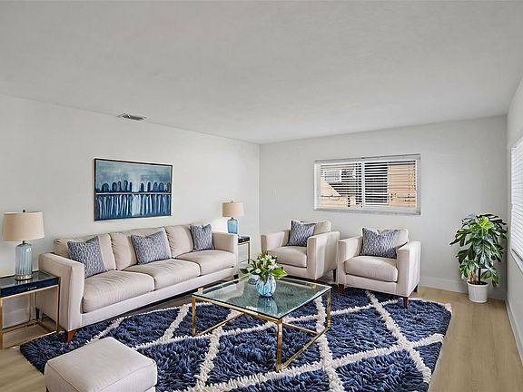 2nd image of 8930 SW 38th Street