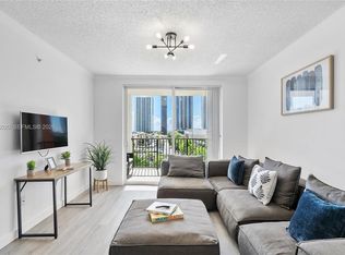 17100 N Bay Rd APT 1717, Sunny Isles Beach, FL 33160