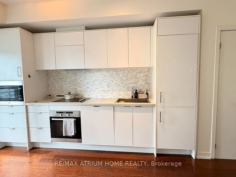 21 Widmer St #1903 — Photo 3