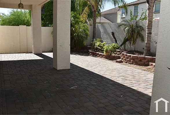 13440 W Berridge Ln — Photo 38
