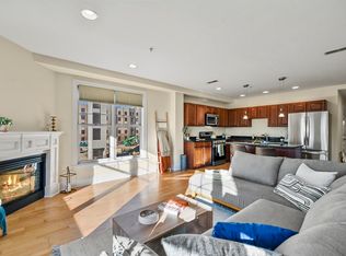 1306 Columbia Rd APT 3E, South Boston, MA 02127