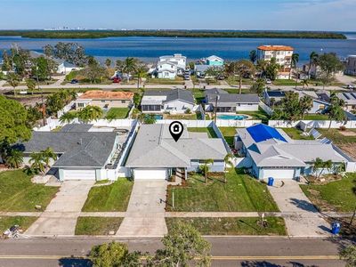 6025 Venetian Blvd NE, Saint Petersburg, FL, 33703