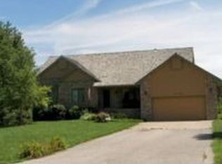 2199 W Rio Vista Dr, Wichita, KS 67204