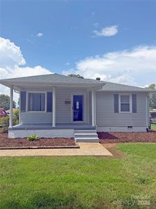 3412 1st Avenue Cir NW, Hickory, NC, 28601