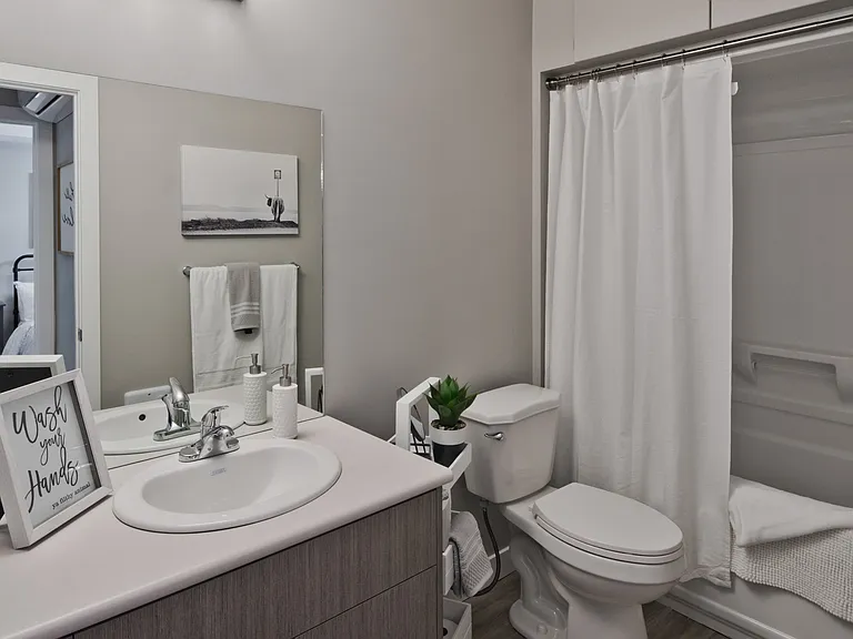200 Hillbrook Dr — Photo 17
