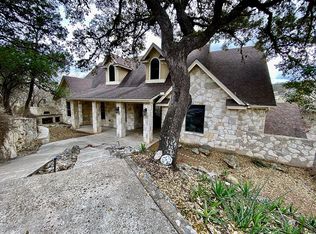 471 County Road 262, Mico, TX 78056