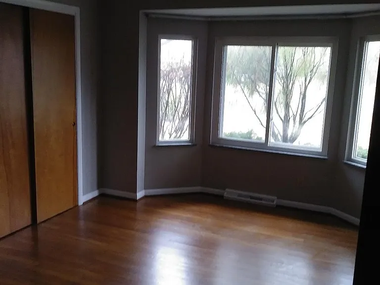 6960 Miami Hills Dr — Photo 9