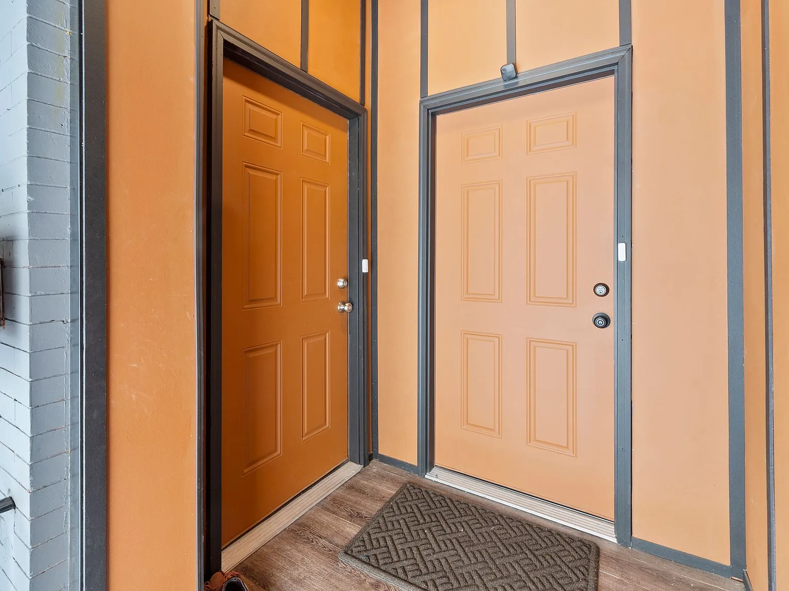 2 bed, 1.5 bath, 1200 sqft, $2,550 — Photo 1
