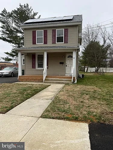 15 Williams St Photo 1
