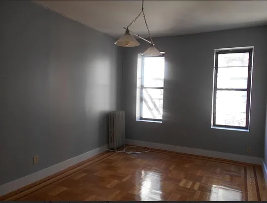 Rented by City Prime Commercial Realty  | media 29