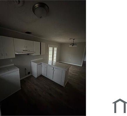 4th image of 1326 Woody Dr