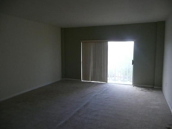 3rd image of 3600 Van Buren St APT 303