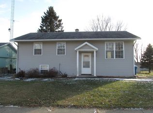 614 Orchard St, Dixon, IL 61021