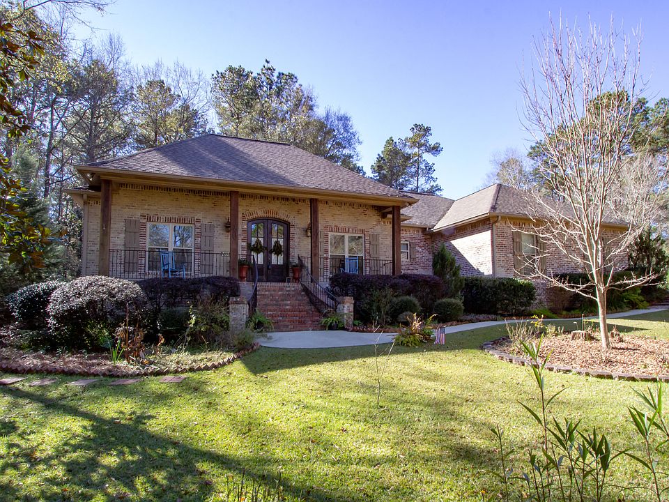 1st image of 1121 Lake Estates Dr N